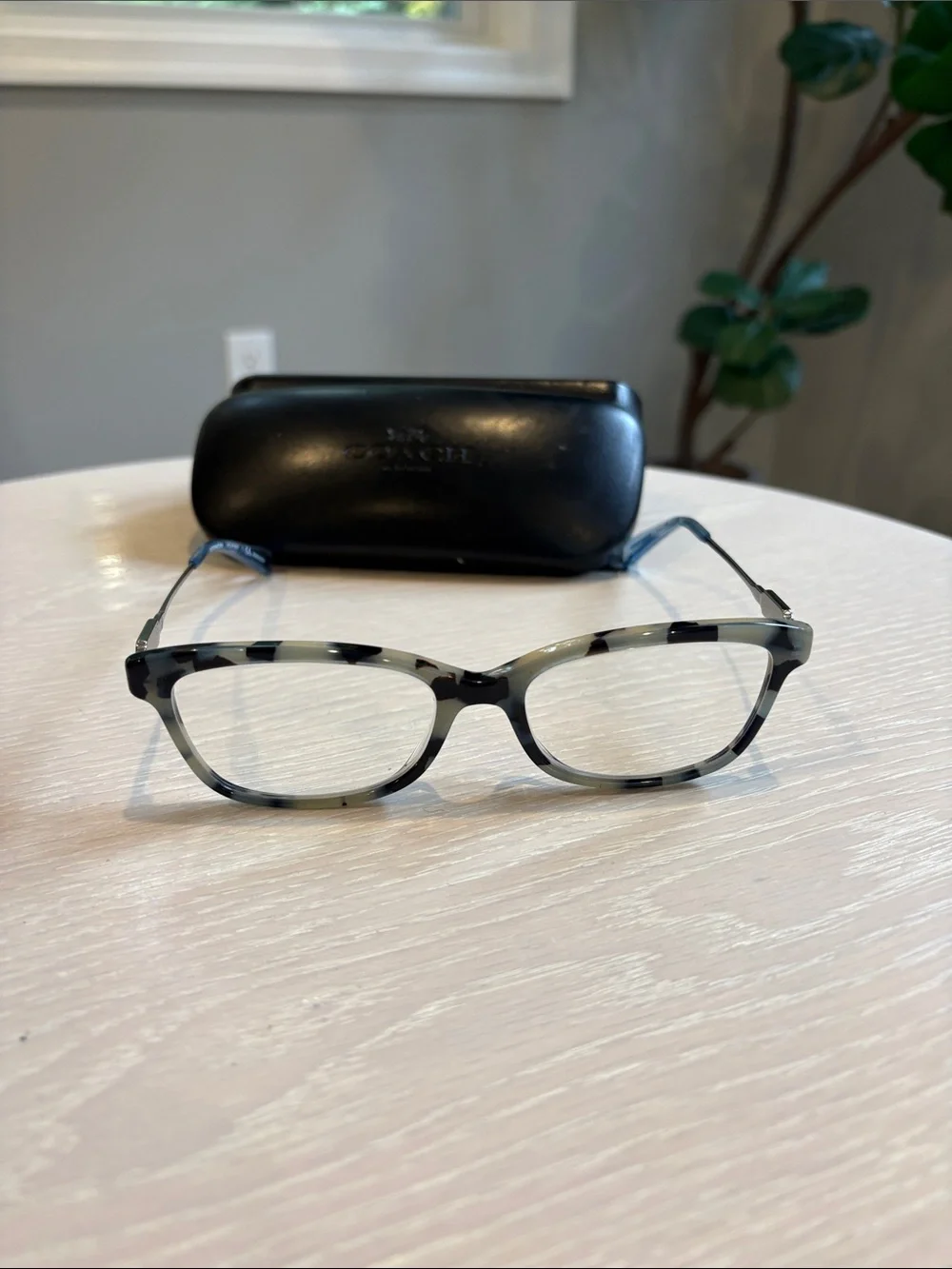 Coach Women's Glasses in Black and Cream Tortoiseshell